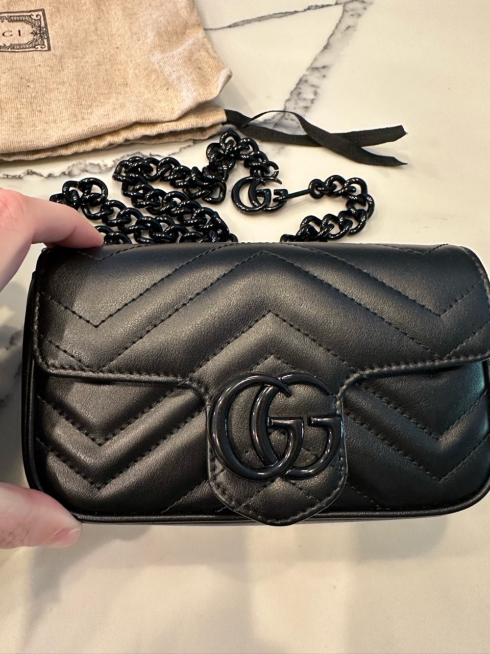 Gucci Black GG Marmont Mini Chain Bag - Picture 2 of 16